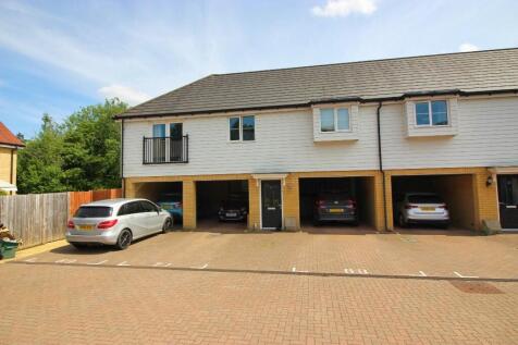 Hazelbourne Avenue, Borough Green TN15 2 bed coach house for sale