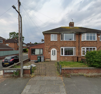 4 bedroom semi-detached house for sale