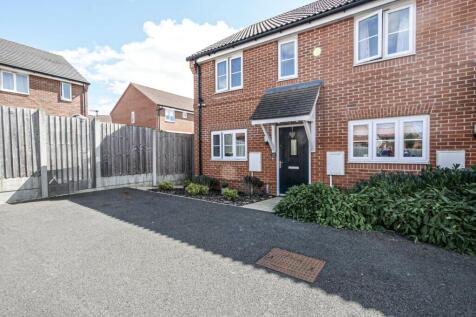 Clover Close, Stowupland, IP14 4ET 2 bed end of terrace house for sale