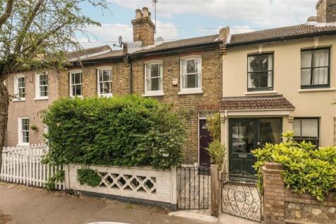 Couthurst Road, London SE3 2 bed terraced house for sale