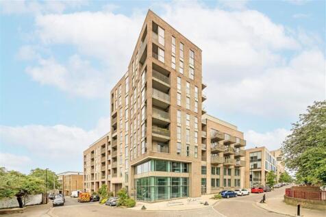 Goodwood Road, London SE14 2 bed flat for sale