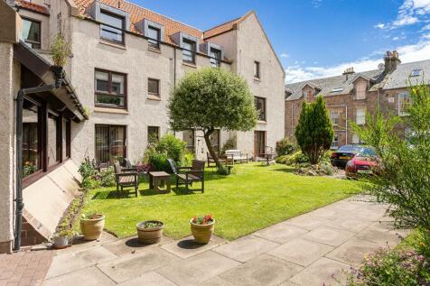 39 Argyle Court, St Andrews, KY16 9BW 2 bed flat for sale