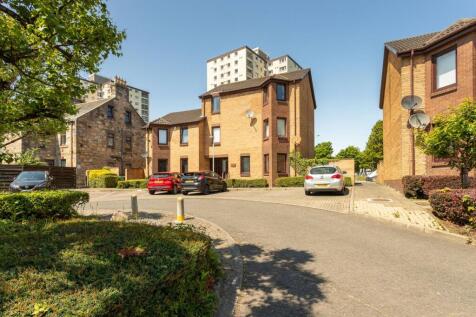23 The Kyles, Kirkcaldy, KY1 2QG 1 bed flat for sale