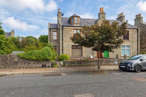 1 Grattan Place, Fraserburgh, AB43 9SD 5 bed flat for sale