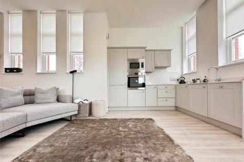 Huxley Way, Gosport, Hampshire 1 bed apartment for sale