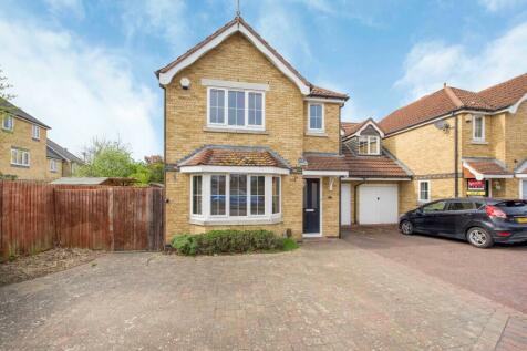 6 bedroom semi-detached house for sale