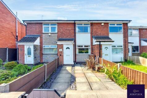 2 bedroom town house for sale