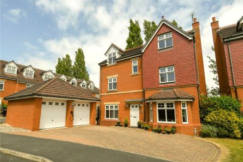 5 bedroom detached house for sale