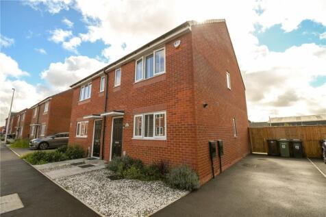 3 bedroom semi-detached house for sale
