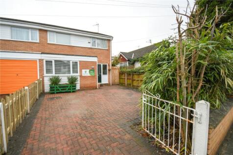 4 bedroom semi-detached house for sale