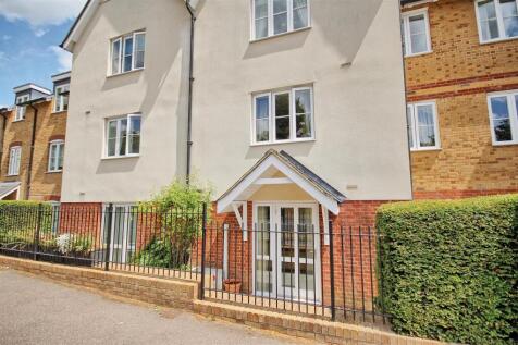 Ermine Court, Ware SG12 1 bed apartment for sale