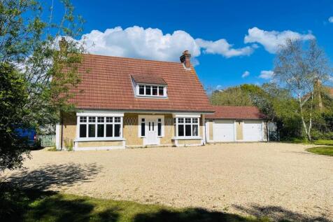 Cranmore, Isle of Wight 3 bed detached bungalow for sale