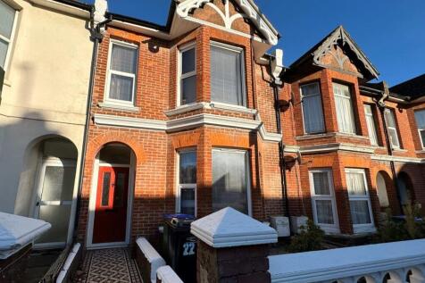 Brighton Road, Newhaven, BN9 9NB 3 bed terraced house for sale