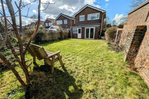 Somerset Avenue, Yate, Bristol, BS37 7SL 3 bed detached house for sale