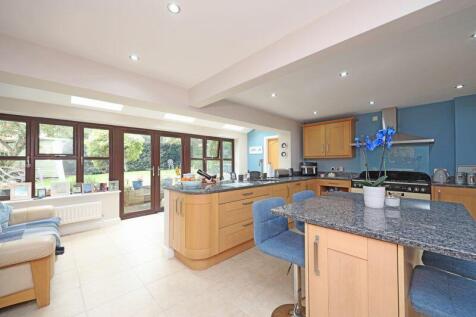 The Pippins, Westbury Park 4 bed detached house for sale