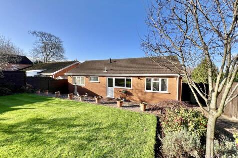 3 bedroom detached bungalow for sale