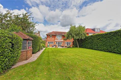 The Ridgeway, Radlett, Hertfordshire... 5 bed detached house for sale