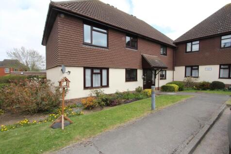 Hilltop Close, Rayleigh 2 bed retirement property for sale
