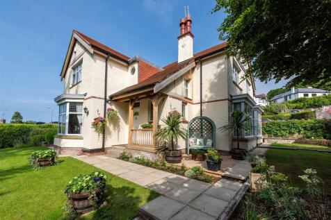 Linden Walk, Prestatyn, Denbighshire... 4 bed detached house for sale