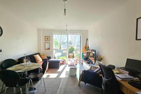 Adenmore Road, Catford, SE6 1 bed flat for sale