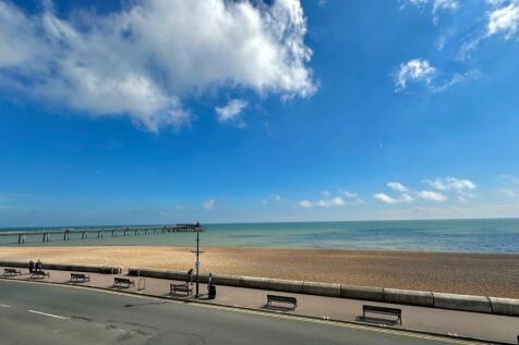 Prince Of Wales Terrace, Deal, Kent... 2 bed apartment for sale