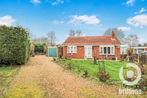 2 bedroom detached bungalow for sale