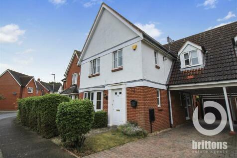 4 bedroom link detached house for sale