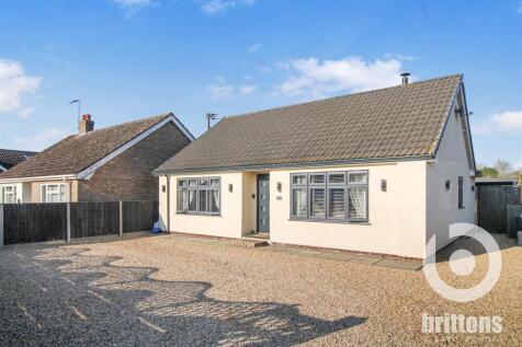 2 bedroom detached bungalow for sale