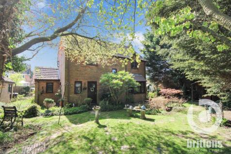 Manor Road, Terrington St. Clement... 4 bed detached house for sale
