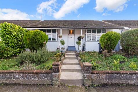 Beech Way, Epsom 4 bed detached bungalow for sale