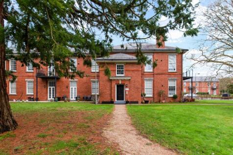 Glanville Way, Epsom 2 bed flat for sale