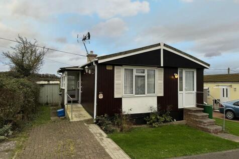 Riverview Park, Althorne 2 bed mobile home for sale