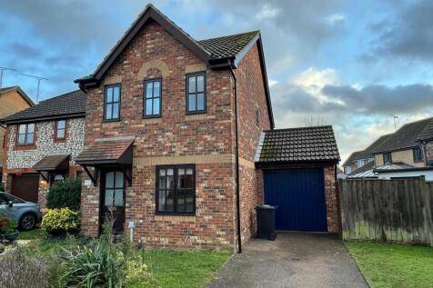 Gill Close, Heybridge 3 bed detached house for sale