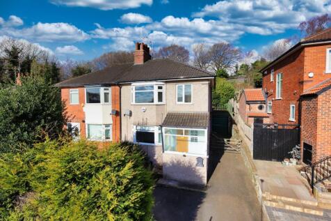 Outwood Walk, Horsforth, Leeds, West... 3 bed semi