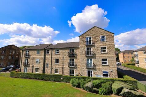 Broom Mills Road, Farsley, Pudsey... 2 bed flat for sale