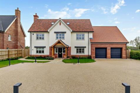 5 bedroom detached house for sale