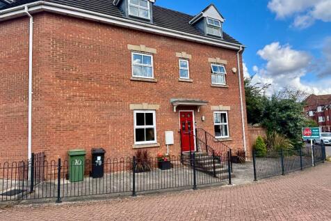 4 bedroom house for sale