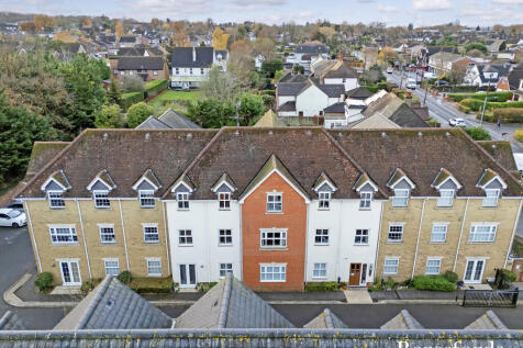 Stock Road, Billericay, CM12 2 bed apartment for sale