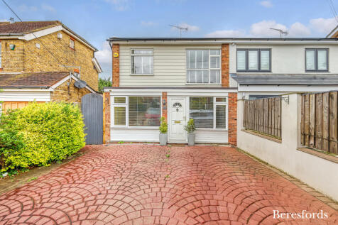 Western Road, Billericay, CM12 3 bed semi