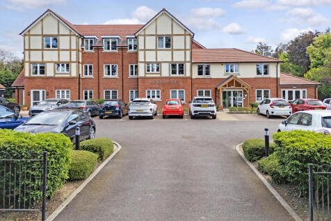 Laindon Road, Billericay, CM12 1 bed apartment for sale