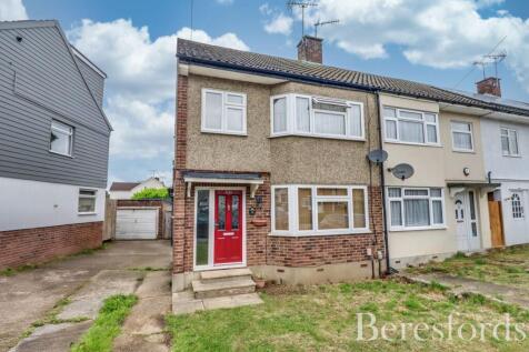 3 bedroom end of terrace house for sale