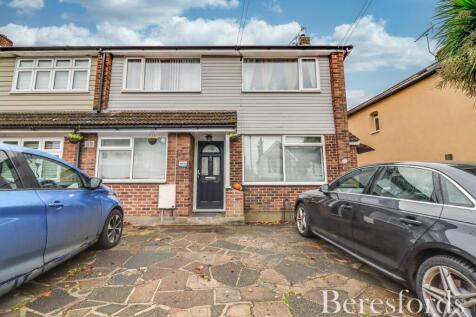 Ongar Road, Brentwood, CM15 1 bed maisonette for sale