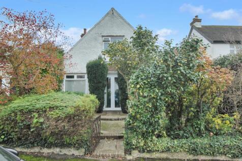 Fairlight Road, Hythe, CT21 3 bed detached house for sale