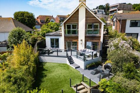 High Ridge, Hythe, CT21 4 bed detached house for sale