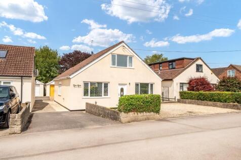 Narles Road, Cambridge, Gloucester 3 bed detached bungalow for sale