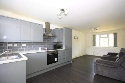 Kitwood Green, Havant, Hampshire, PO9 2 bed terraced house for sale
