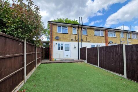 Kitwood Green, Havant, Hampshire, PO9 2 bed terraced house for sale
