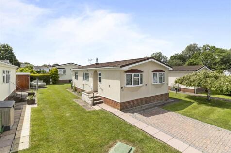 Upper Horsebridge, Hailsham 2 bed park home for sale