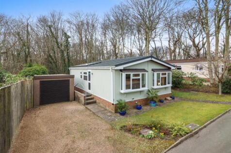 2 bedroom park home for sale