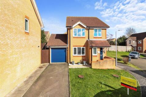 Pembroke Close, Amberstone, Hailsham 3 bed detached house for sale